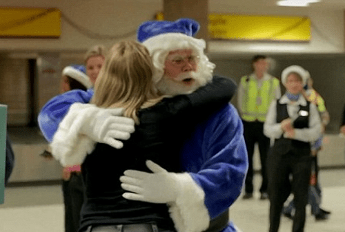 Виртуальный Санта авиакомпании выполнил новогодние желания пассажиров