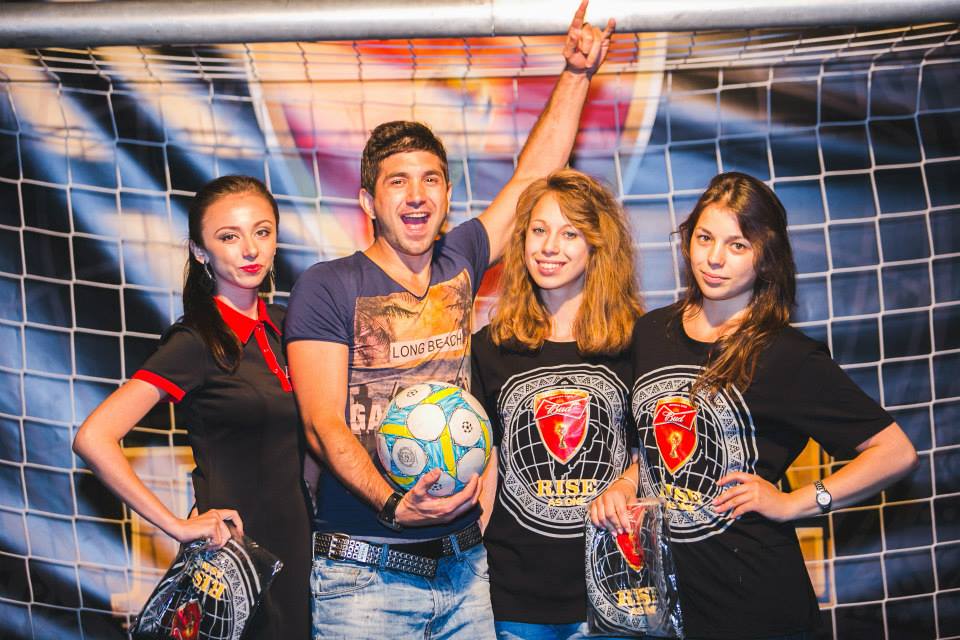В Киеве состоялась мега BUD WORLD CUP PARTY в честь Чемпионата мира по футболу 2014