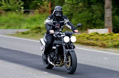 Дарт Вейдер в Германии будет популяризировать безопасную езду на мотоциклах