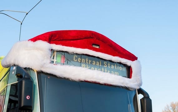Трамвай Санта-Клаус появился в Амстердаме