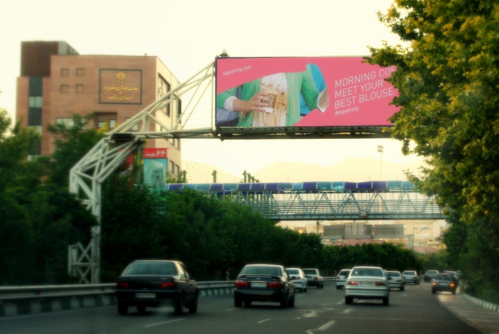 В Канаде digital билборд реагирует на скорость дорожного движения