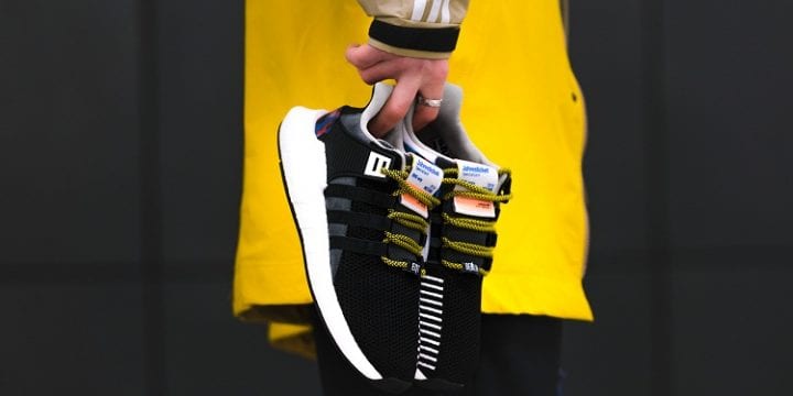Adidas выпустила партию кроссовок со встроенным проездным на год