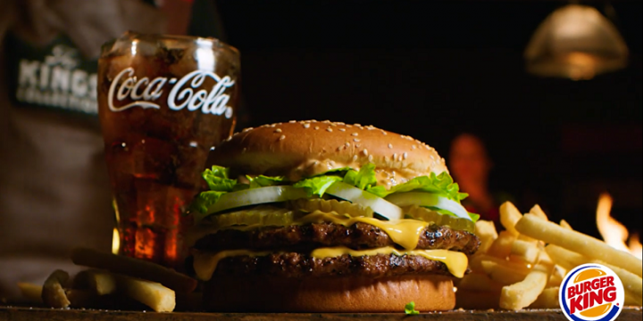 Burger King создал собственный «Биг-Мак», который раздает бесплатно