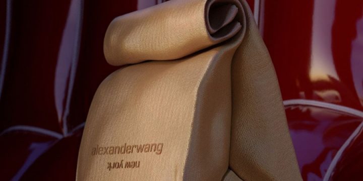 McDonald’s потроллили клатч Alexander Wang, похожий на их пакет