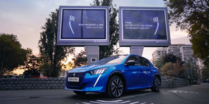 Билборды используют городской шум для зарядки электромобилей Peugeot