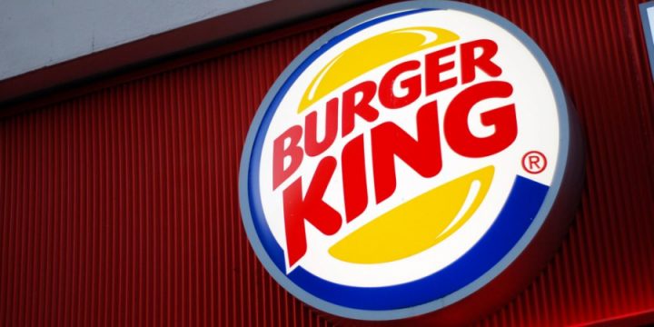 Американский Burger King будет бесплатно кормить школьников на карантине